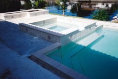 added spa to swimming pool